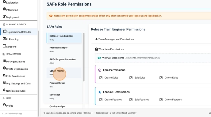 Animation showing selection of a role and modification of its permissions.